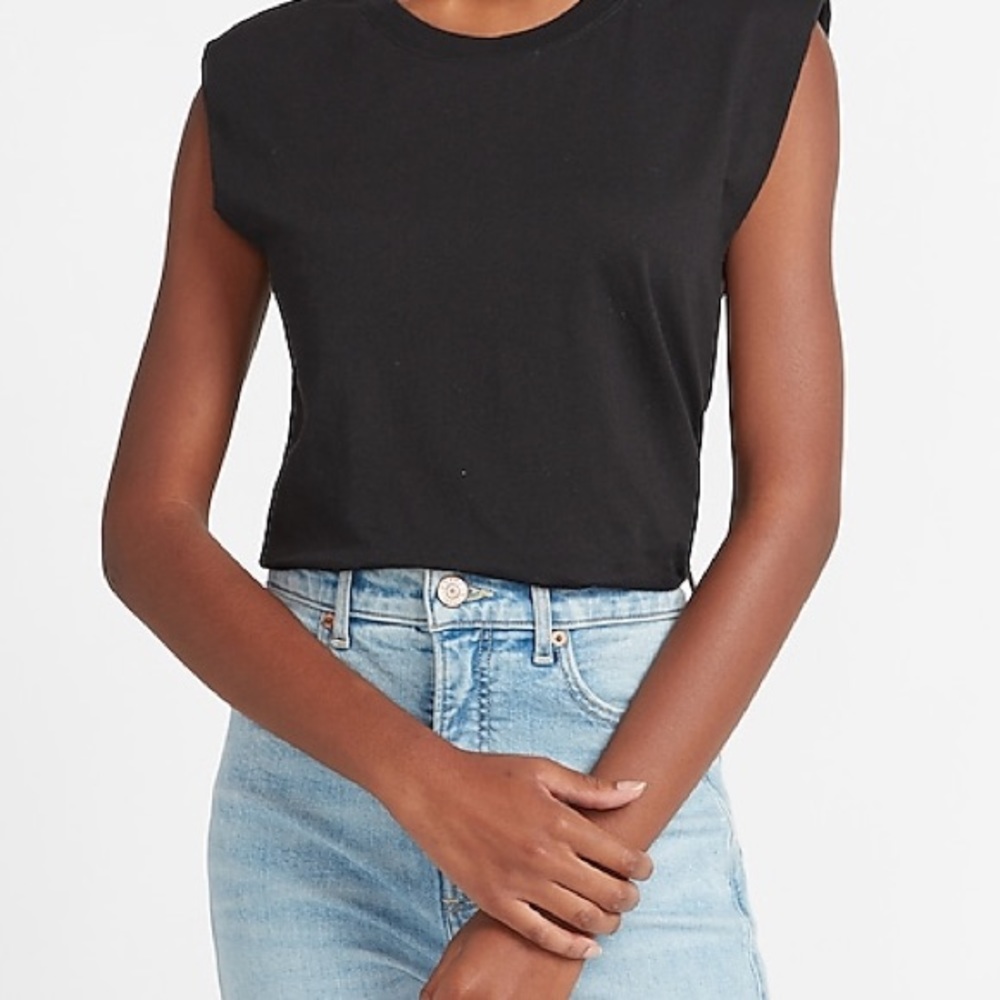 BY EXPRESS PADDED SHOULDER CAP SLEEVE MUSCLE TOP!❤️🎁 - Picture 3 of 3